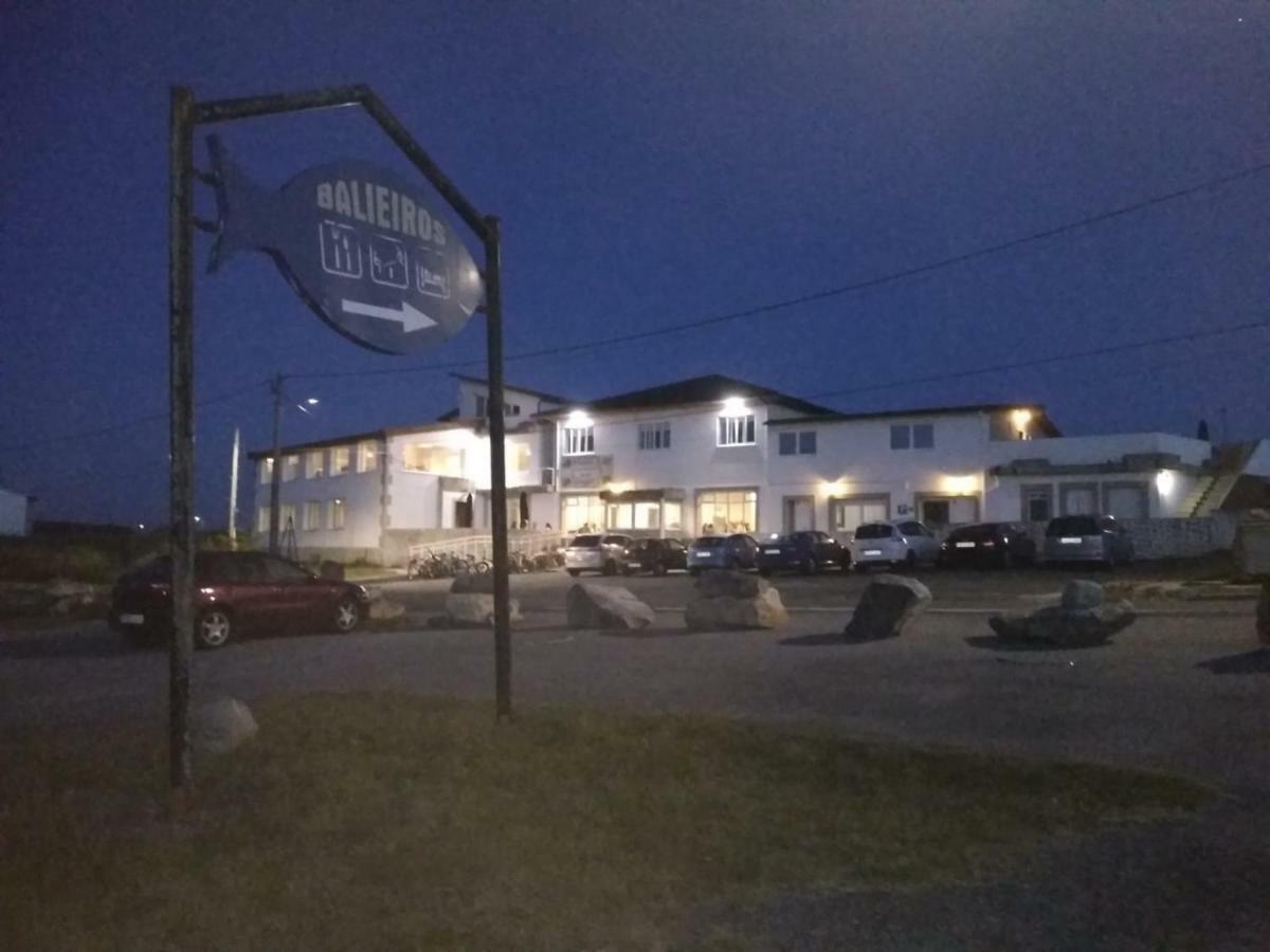 Hostal en la playa de Balieiros Corrubedo Exterior foto